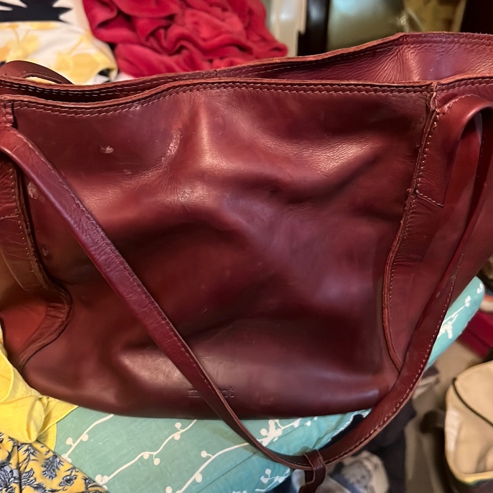 Leather Morgot brown leather spacious bar